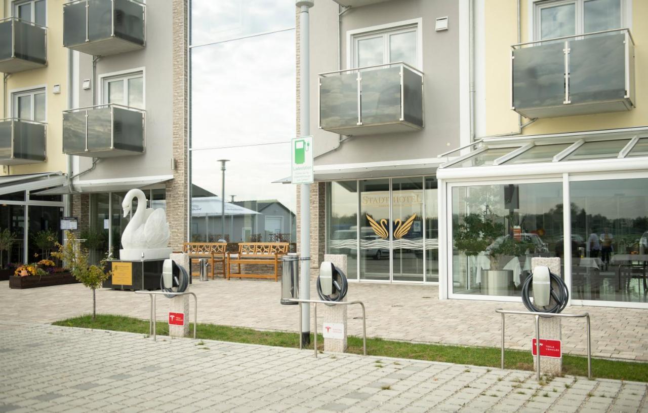 Stadthotel Hotel 3*